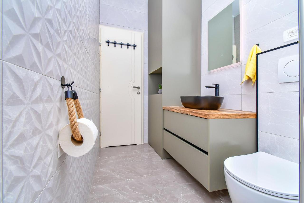 Apartment Ela Omiš Kültér fotó
