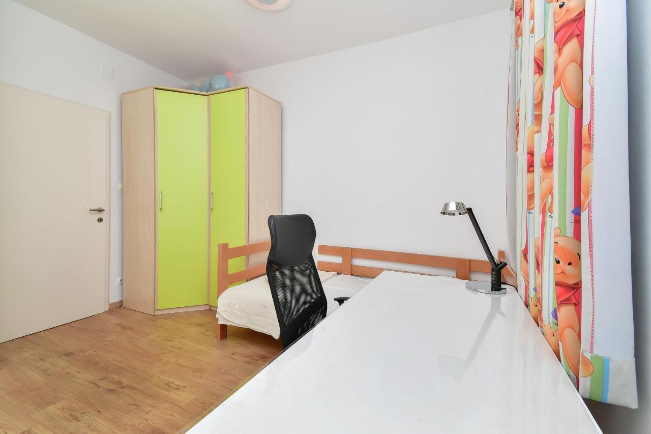 Apartment Ela Omiš Kültér fotó